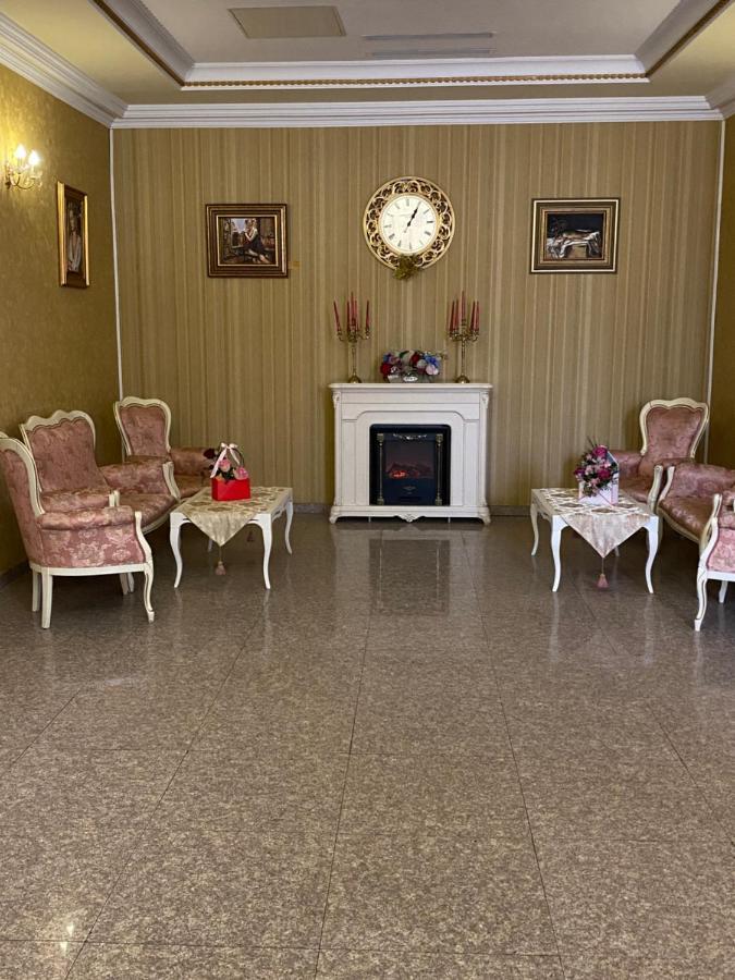 Hotel Onix Roman Ngoại thất bức ảnh