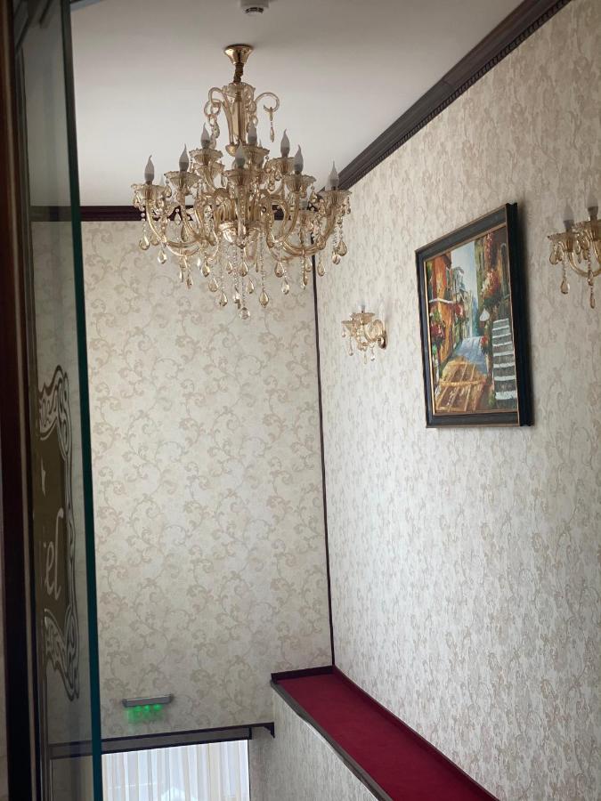 Hotel Onix Roman Ngoại thất bức ảnh